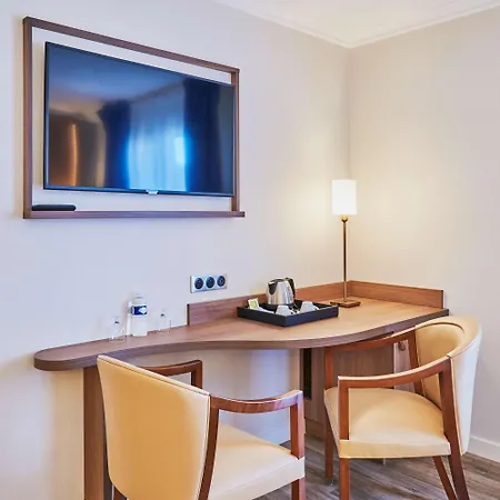 Hotel Western Alexandra 4*